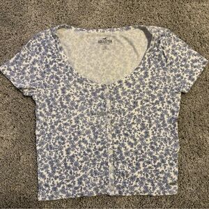 Hollister Women’s Cropped Button Down Scoop Neck Floral Size S